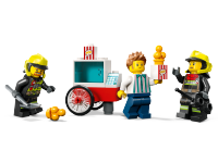 LEGO set 60375-1 Fire Station and Fire Truck - Image 6