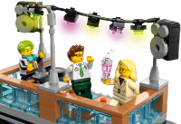 LEGO set 60380-1 Downtown - Image 3