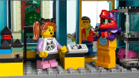 LEGO set 60380-1 Downtown - Image 15