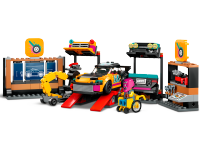 LEGO set 60389-1 Custom Car Garage - Image 4