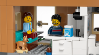 LEGO set 60398-1 Family House and Electric Car - Image 8