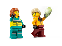 LEGO set 60403-1 Emergency Ambulance and Snowboarder - Image 5