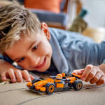LEGO set 60442-1 F1 Driver with McLaren Race Car - Image 6