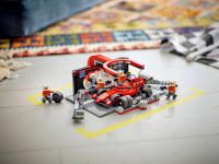 LEGO set 60443-1 F1 Pit Stop & Pit Crew with Ferrari Car - Image 9