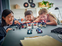 LEGO set 60444-1 F1 Garage & Mercedes-AMG & Alpine Cars - Image 9