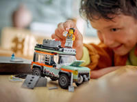 LEGO set 60447-1 Off-Road 4x4 Mountain Truck - Image 9