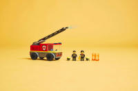 LEGO set 60463-1 Fire Ladder Truck - Image 6