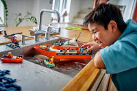 LEGO set 60504-1 Coast Guard Rescue Boat & Helicopter - Image 8