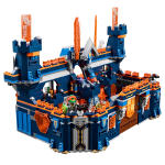 LEGO set 70357-1 Knighton Castle - Image 3