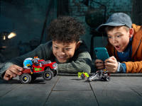 LEGO set 70421-1 El Fuego's Stunt Truck - Image 11