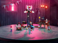 LEGO set 70432-1 Haunted Fairground - Image 3