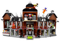 LEGO set 70912-1 Arkham Asylum - Image 18