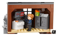 LEGO set 70912-1 Arkham Asylum - Image 21
