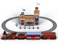 LEGO set 71044-1 Disney Train and Station - Image 3