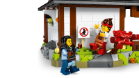 LEGO set 71858-1 Four Weapons Blacksmith 15th Anniversary - Image 7