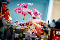 LEGO set 71861-1 The Old Town 15th Anniversary - Image 6