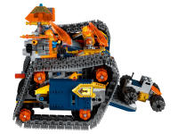 LEGO set 72006-1 Axl's Rolling Arsenal - Image 8