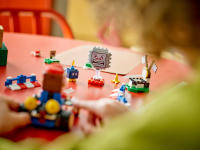 LEGO set 72043-1 Mario Kart – Interactive LEGO Mario & Standard Kart - Image 11