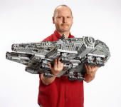 LEGO set 75192-1 Millennium Falcon - Image 8