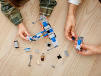 LEGO set 75297-1 Resistance X-Wing - Image 10