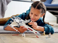 LEGO set 75301-1 Luke Skywalker's X-Wing Fighter - Image 5