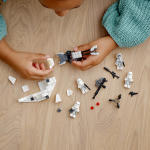 LEGO set 75320-1 Snowtrooper Battle Pack - Image 7