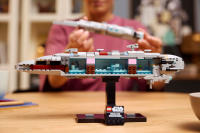 LEGO set 75405-1 Home One Starcruiser - Image 8