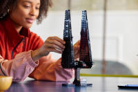 LEGO set 75406-1 Kylo Ren's Command Shuttle - Image 8