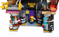 LEGO set 75583-1 Minions and Gru's Family Mansion - Image 4