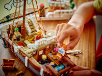 LEGO set 75639-1 The Going Merry Pirate Ship - Image 11