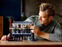 LEGO set 75810-1 The Upside Down - Image 9