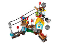 LEGO set 75824-1 Pig City Teardown - Image 3