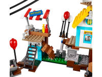 LEGO set 75824-1 Pig City Teardown - Image 4