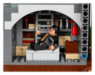 LEGO set 75936-1 Jurassic Park: T. rex Rampage - Image 3