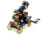 LEGO set 75958-1 Beauxbatons' Carriage: Arrival at Hogwarts - Image 6