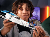 LEGO set 75975-1 Watchpoint: Gibraltar - Image 13