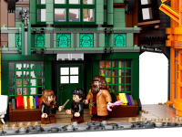 LEGO set 75978-1 Diagon Alley - Image 3