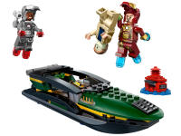 LEGO set 76006-1 Iron Man: Extremis Sea Port Battle - Image 3