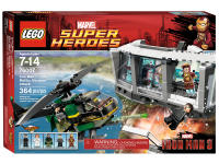 LEGO set 76007-1 Iron Man: Malibu Mansion Attack - Image 2