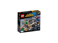 LEGO set 76044-1 Clash of the Heroes - Image 2