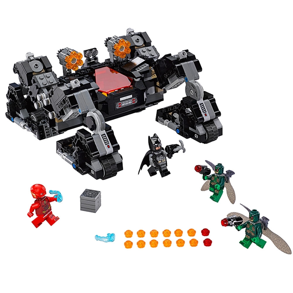 LEGO set 76086-1 Knightcrawler Tunnel Attack - Image 1