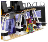 LEGO set 76103-1 Corvus Glaive Thresher Attack - Image 5