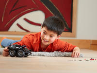 LEGO set 76112-1 App-Controlled Batmobile - Image 5