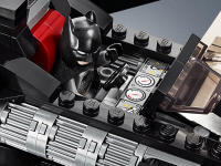 LEGO set 76119-1 Batmobile: Pursuit of The Joker - Image 9