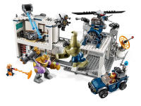LEGO set 76131-1 Avengers Compound Battle - Image 6