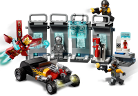 LEGO set 76167-1 Iron Man Armory - Image 4