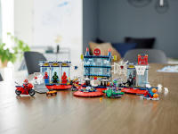 LEGO set 76175-1 Attack on the Spider Lair - Image 3