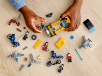 LEGO set 76176-1 Escape From The Ten Rings - Image 10