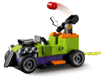 LEGO set 76180-1 Batman vs. The Joker: Batmobile Chase - Image 7