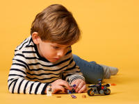 LEGO set 76189-1 Captain America and Hydra Face-Off - Image 8